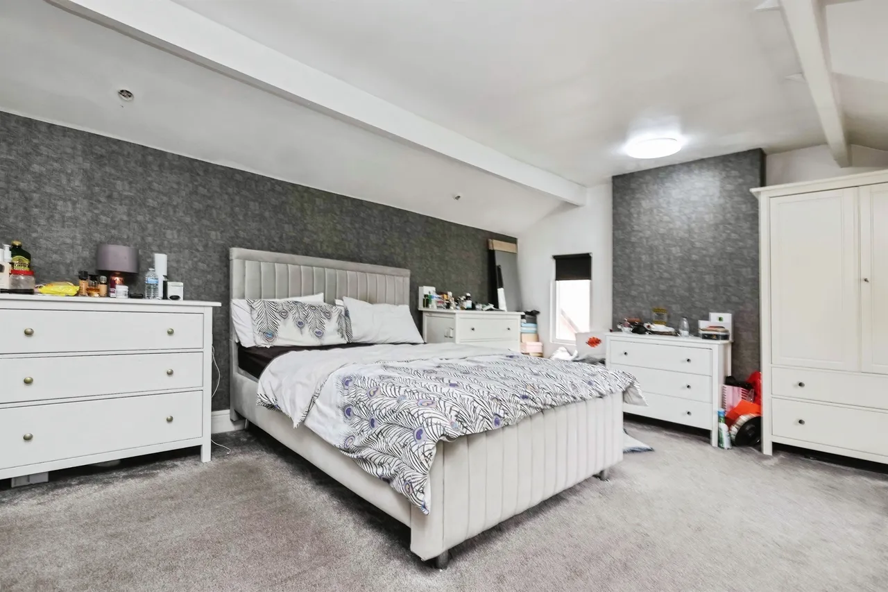 Victoria Road, Stechford, B33, photo 11