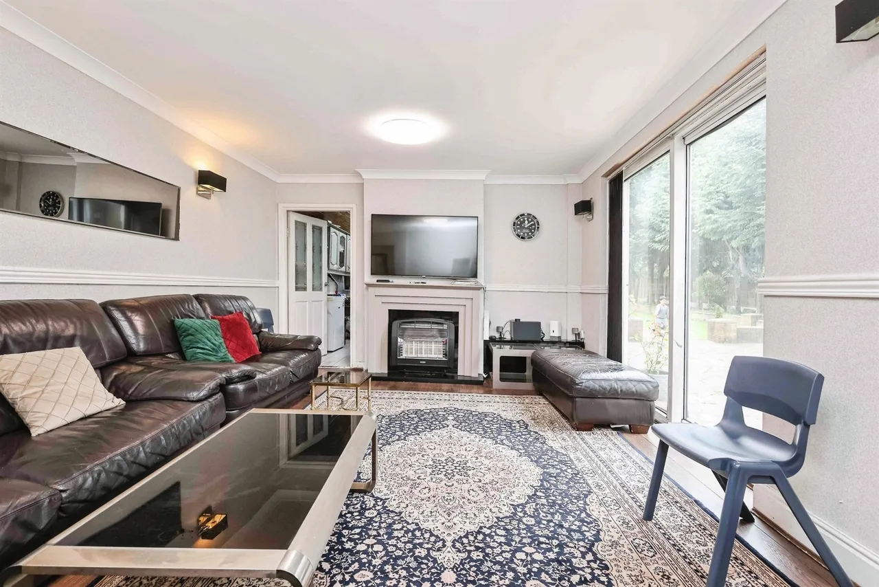 Victoria Road, Stechford, B33, photo 5