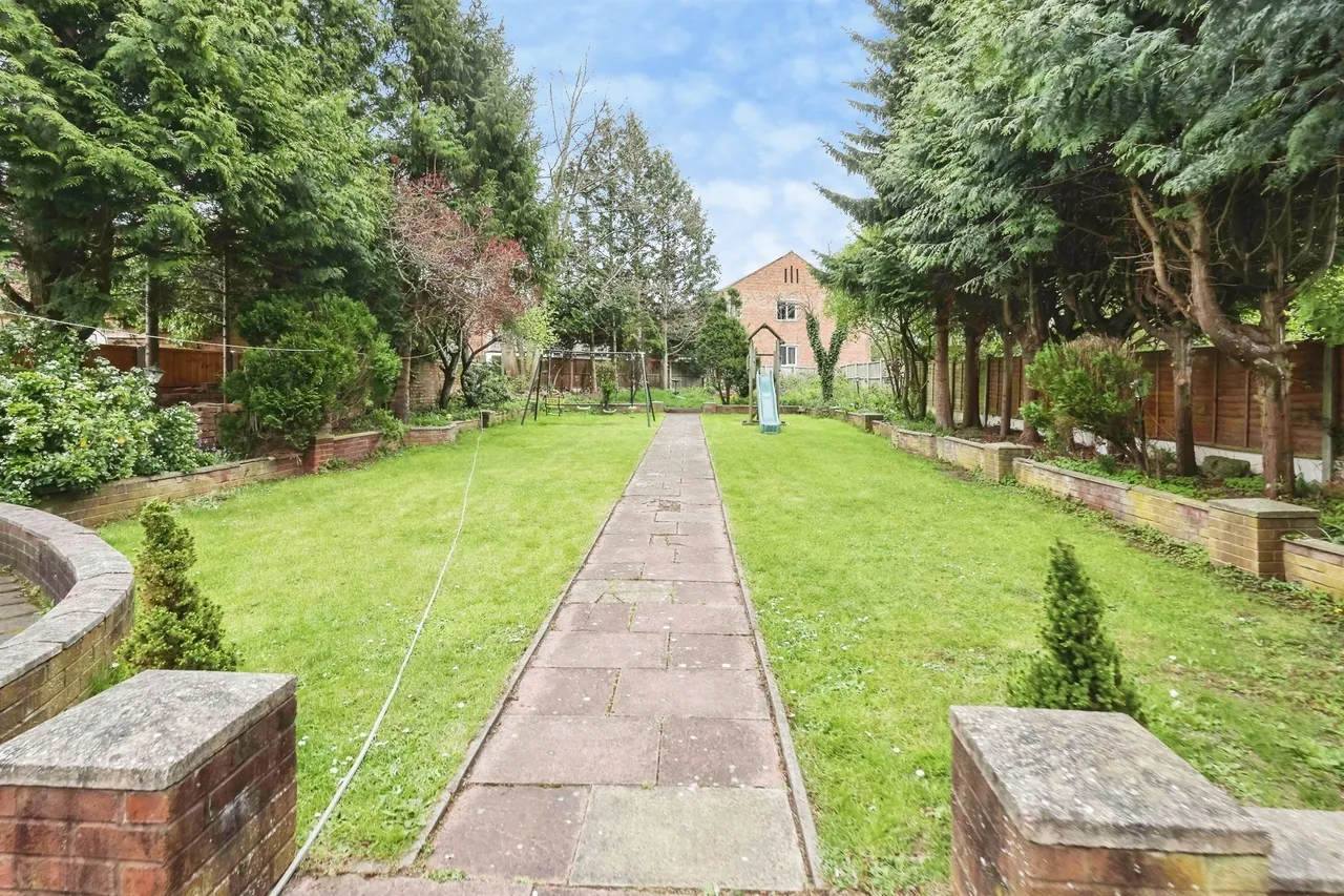 Victoria Road, Stechford, B33, photo 19