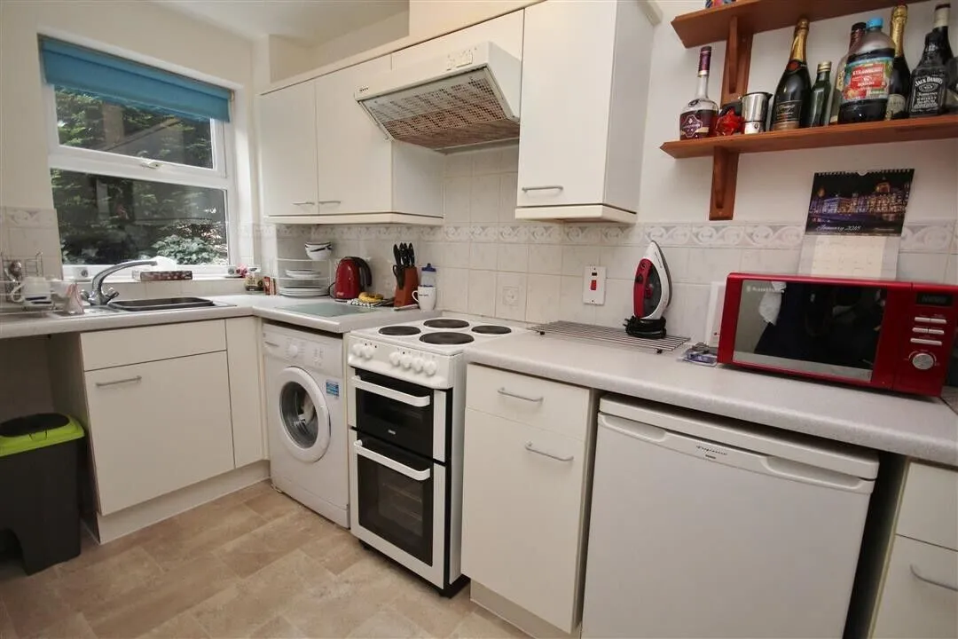 Master Close, Woodley, RG5, photo 5
