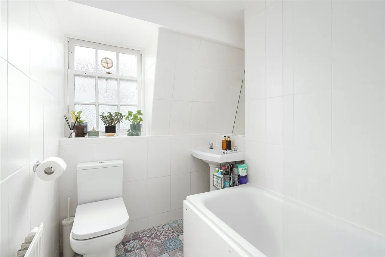 Wells Street, 11-20 St. Andrew's Chambers, Fitzrovia, London, W1T 3PJ, photo 10