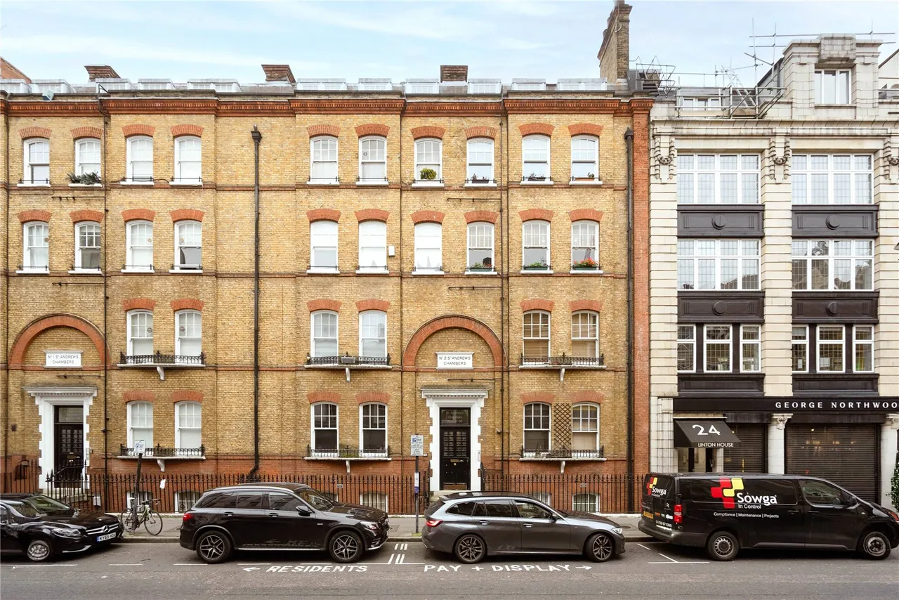Wells Street, 11-20 St. Andrew's Chambers, Fitzrovia, London, W1T 3PJ, photo 3