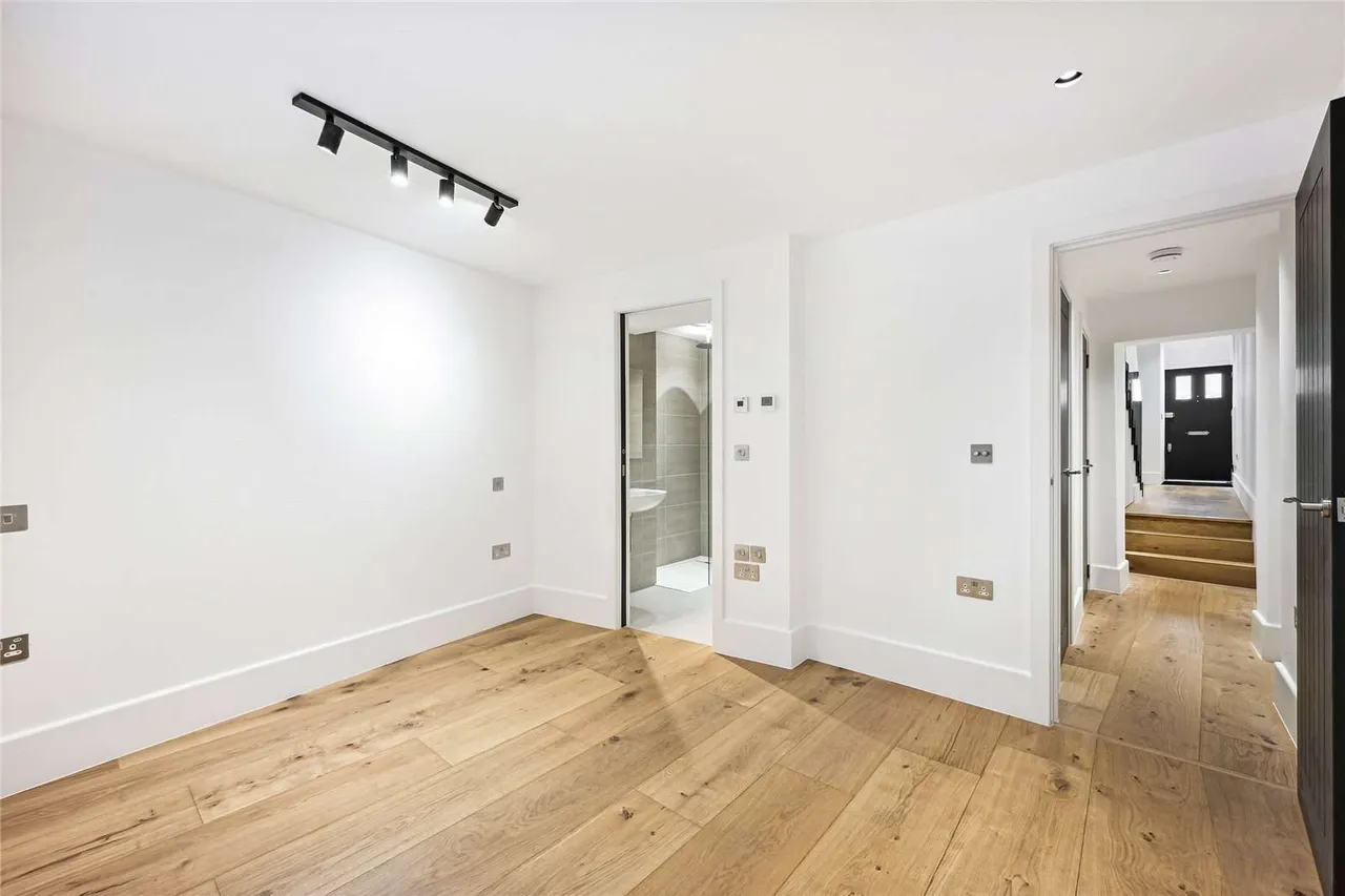 Dukes Lane, London, W8 4JL, photo 7