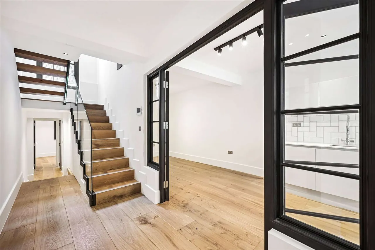 Dukes Lane, London, W8 4JL, photo 5