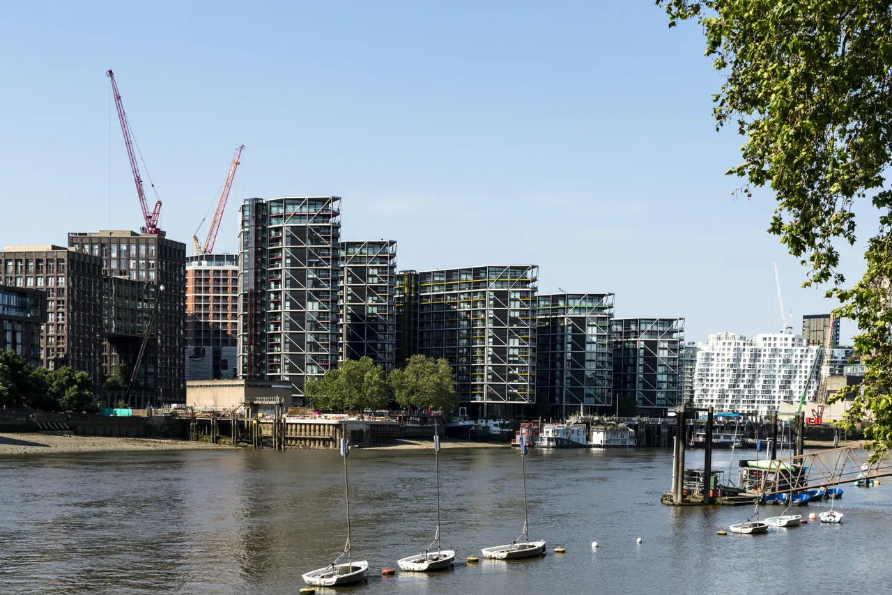 St. George Wharf, London, SW8, photo 9