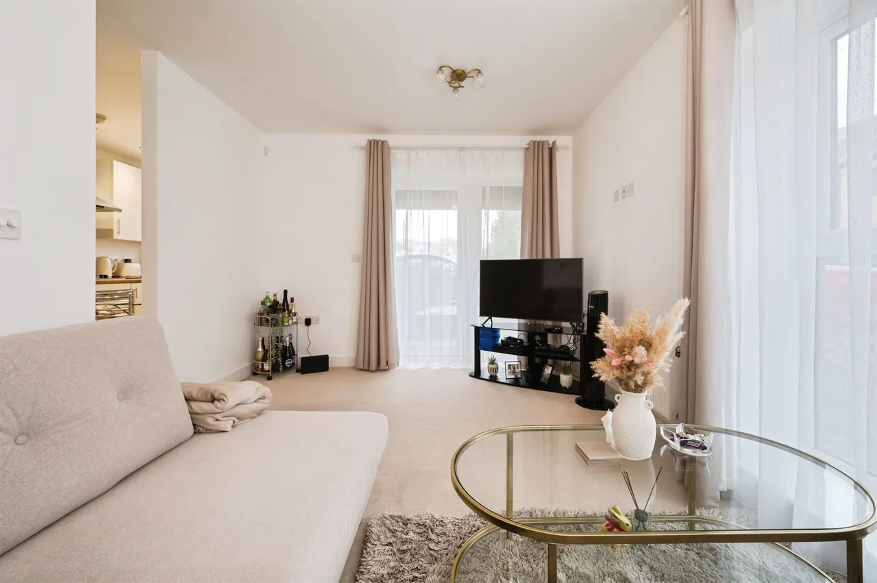 Laxton Close, Southampton, SO19, photo 2