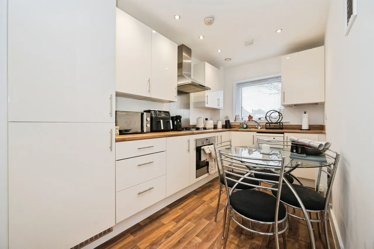 Laxton Close, Southampton, SO19, photo 4
