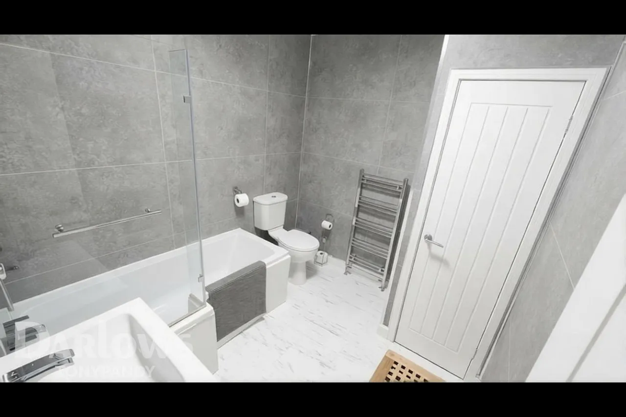 Court Street, Blaenclydach, CF40, photo 19