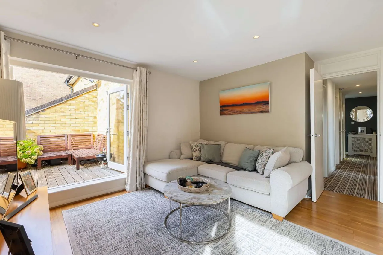 Holm Oak Close, Putney, London, SW15 2UN, photo 2