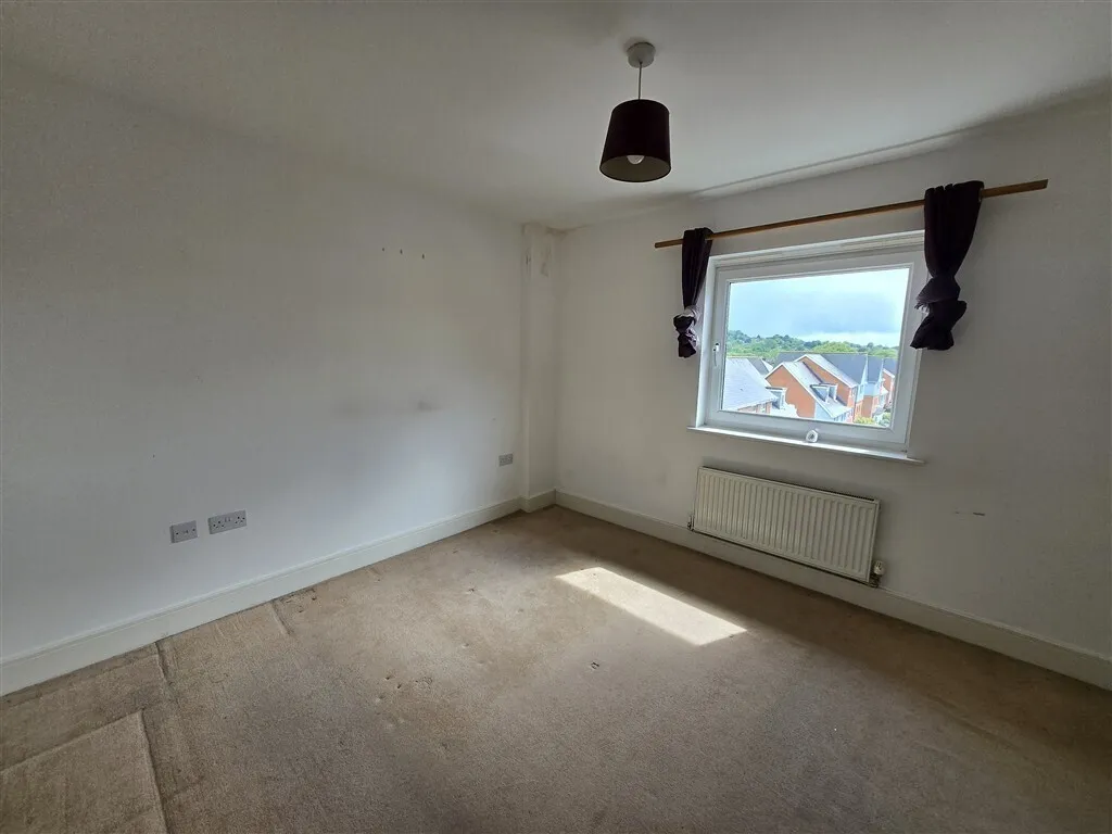 Burrage Road, Redhill, RH1, photo 7