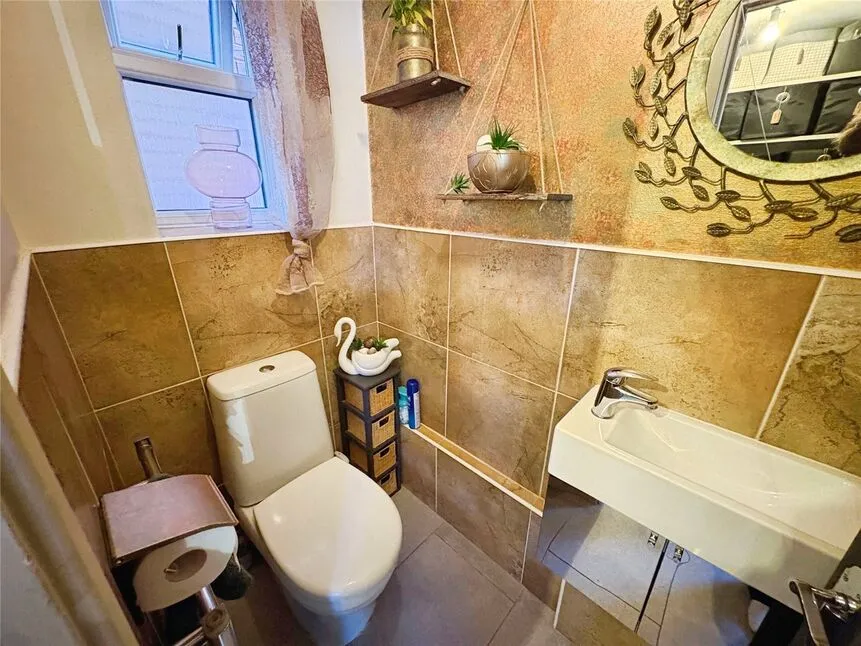 Tintern Way, Bedworth, Warwickshire, CV12, photo 11