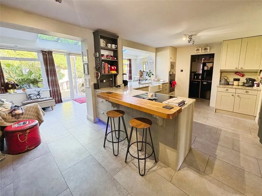 Tintern Way, Bedworth, Warwickshire, CV12, photo 5