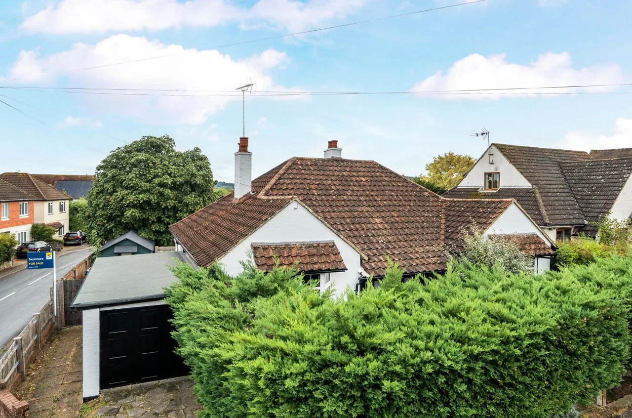 Upper Manor Road, Farncombe, GU7, photo 23