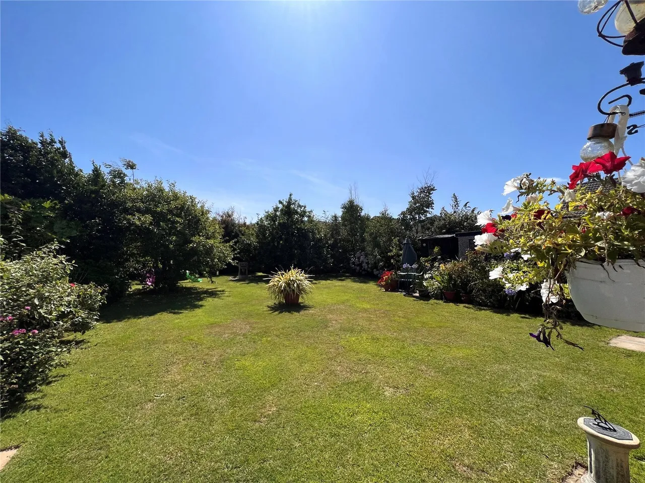 Wheatlands Avenue, Hayling Island, PO11, photo 6