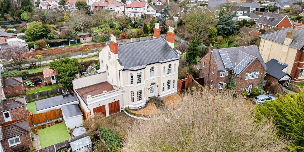 Liverpool Road, Birkdale, PR8, photo 2