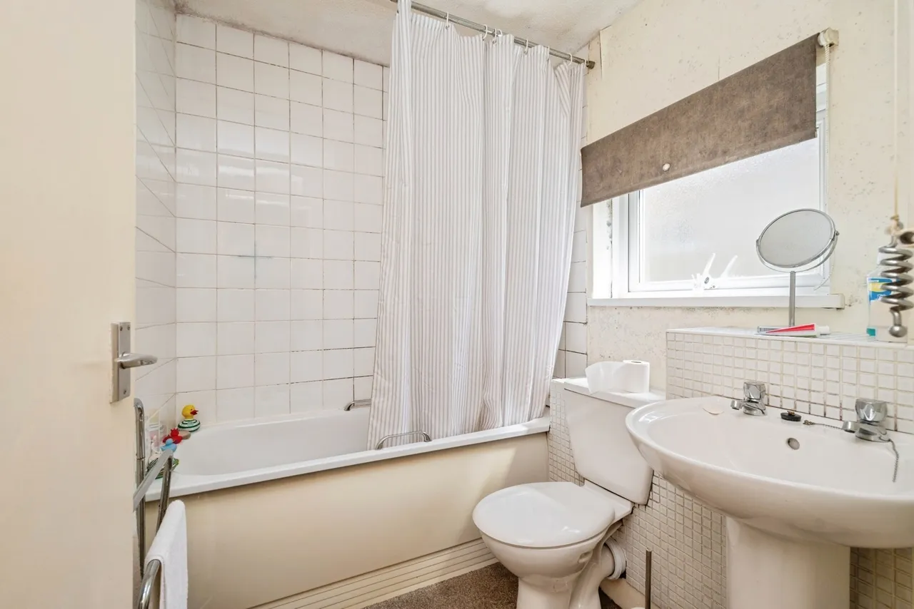 Rialton Heights, St Columb Minor, TR7, photo 10