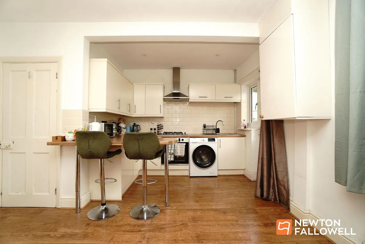 Elms Grove, Loughborough, LE11, photo 2