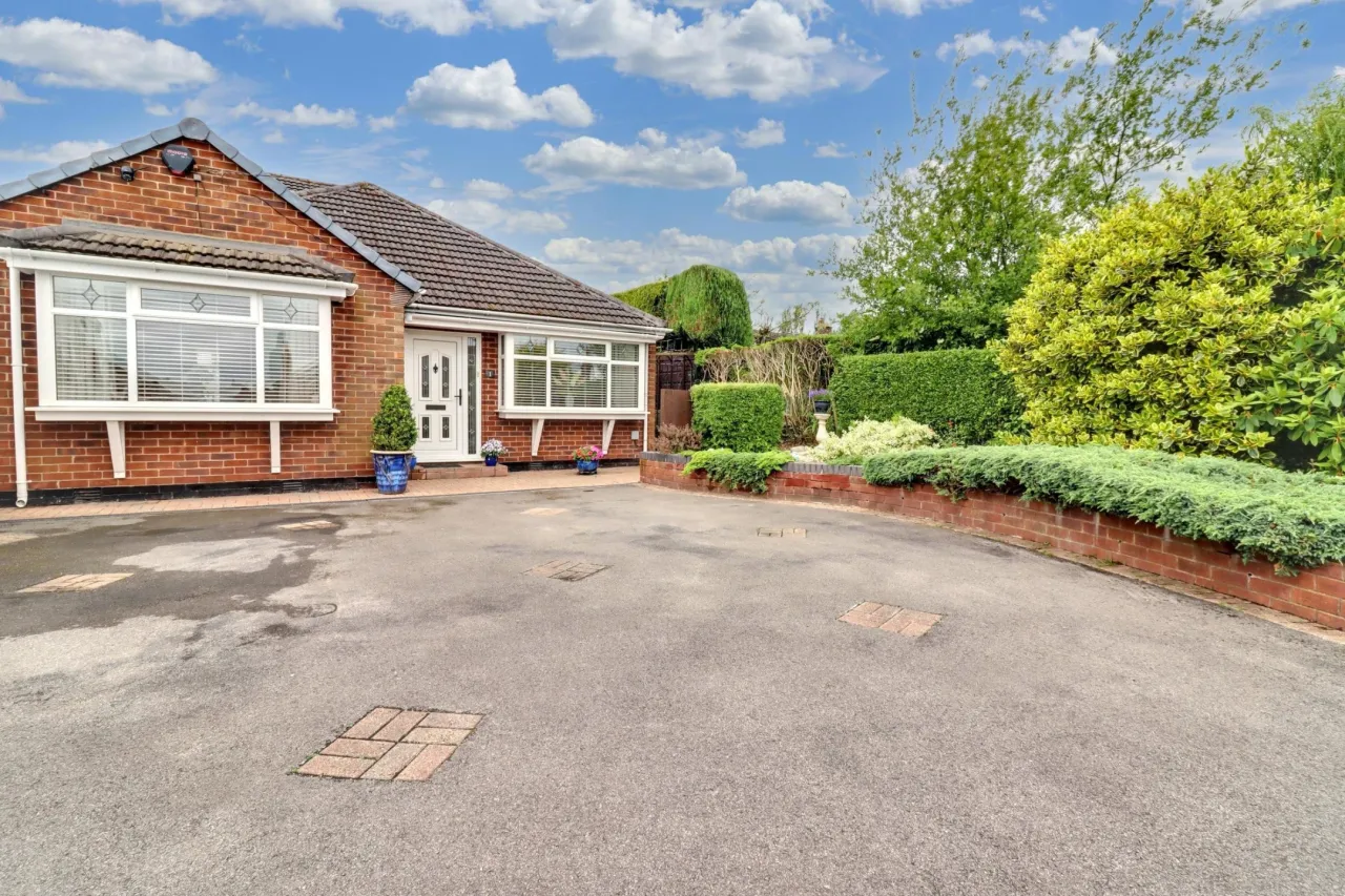Tidnock Avenue, Lower Heath, CW12, photo 3