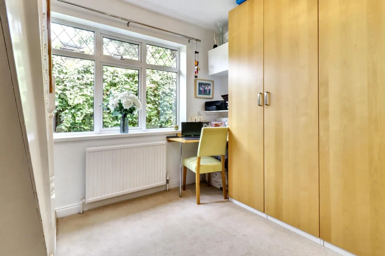 Tidnock Avenue, Lower Heath, CW12, photo 7