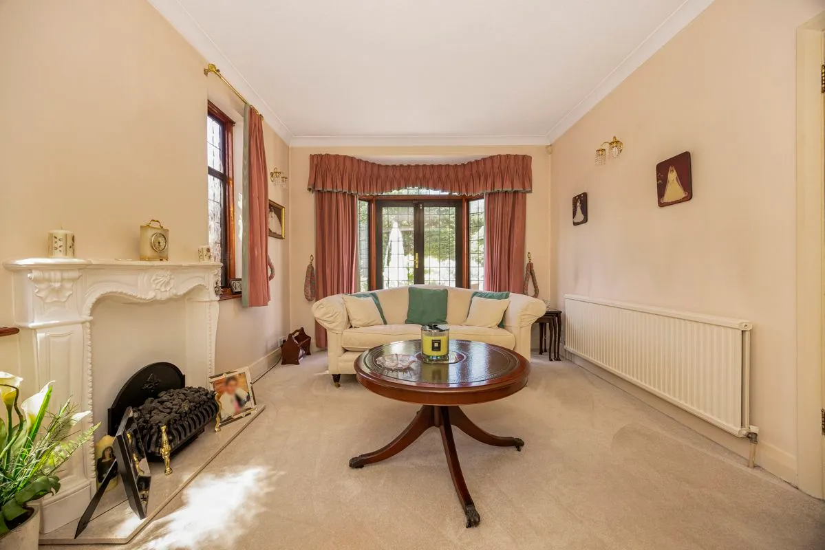 Marlborough Drive, Ilford, Essex, IG5 0JN, photo 5