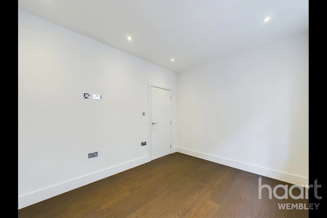 Brondesbury Park, London, NW6, photo 5
