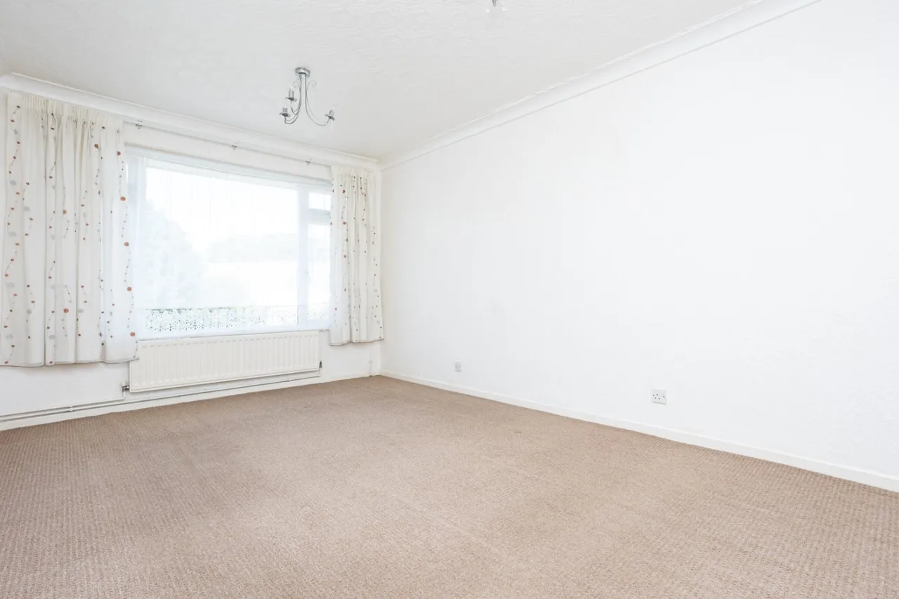 Old Farm Road, Birchington, CT7, photo 6