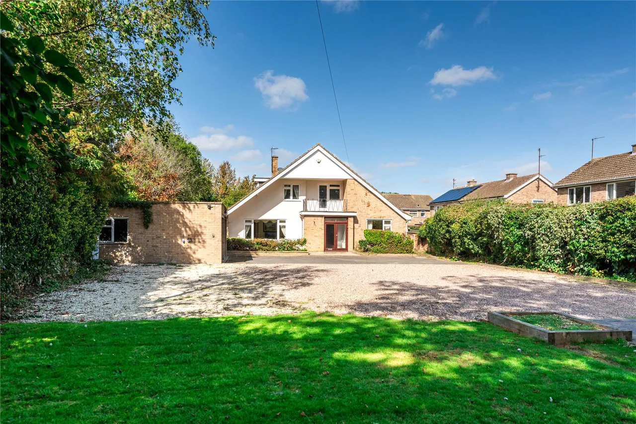 Irchester Road, Rushden, NN10, photo 17