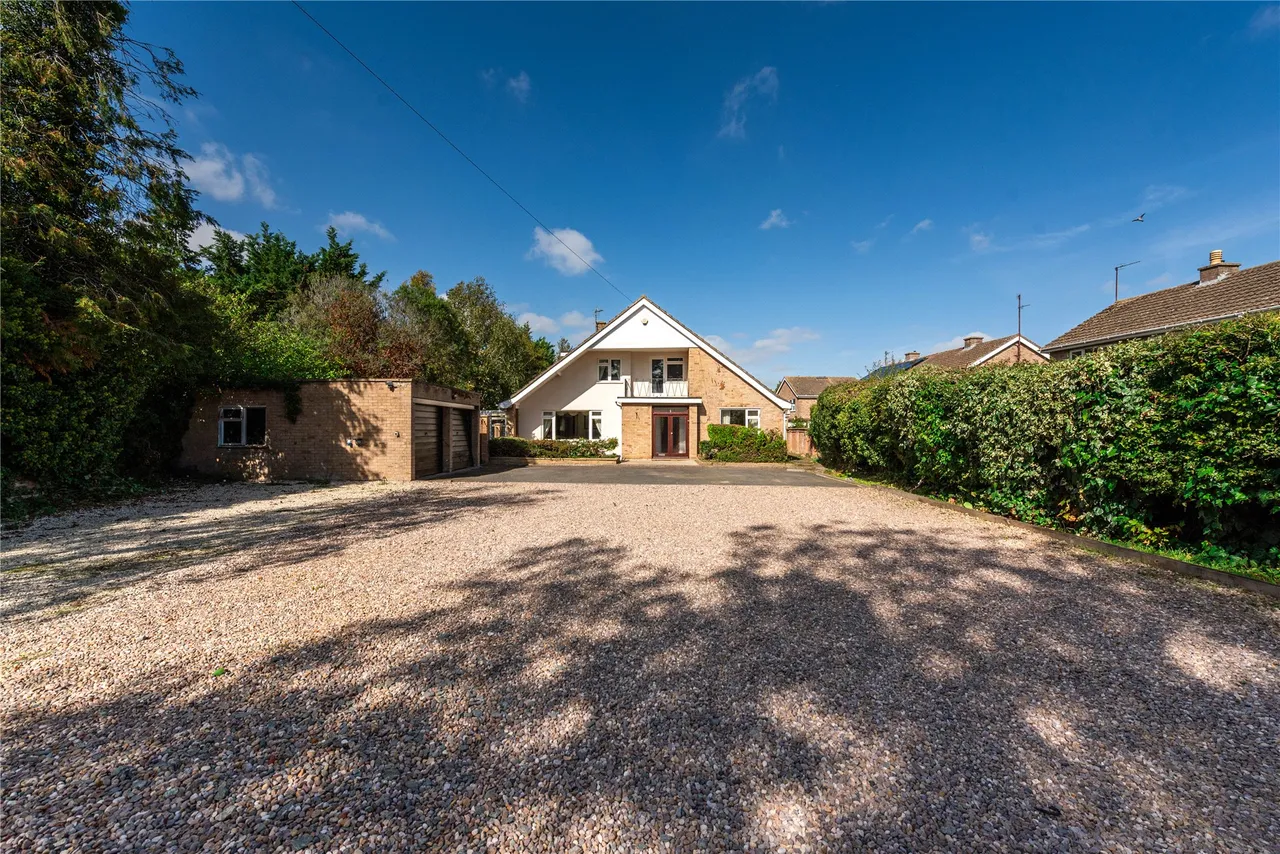 Irchester Road, Rushden, NN10, photo 16