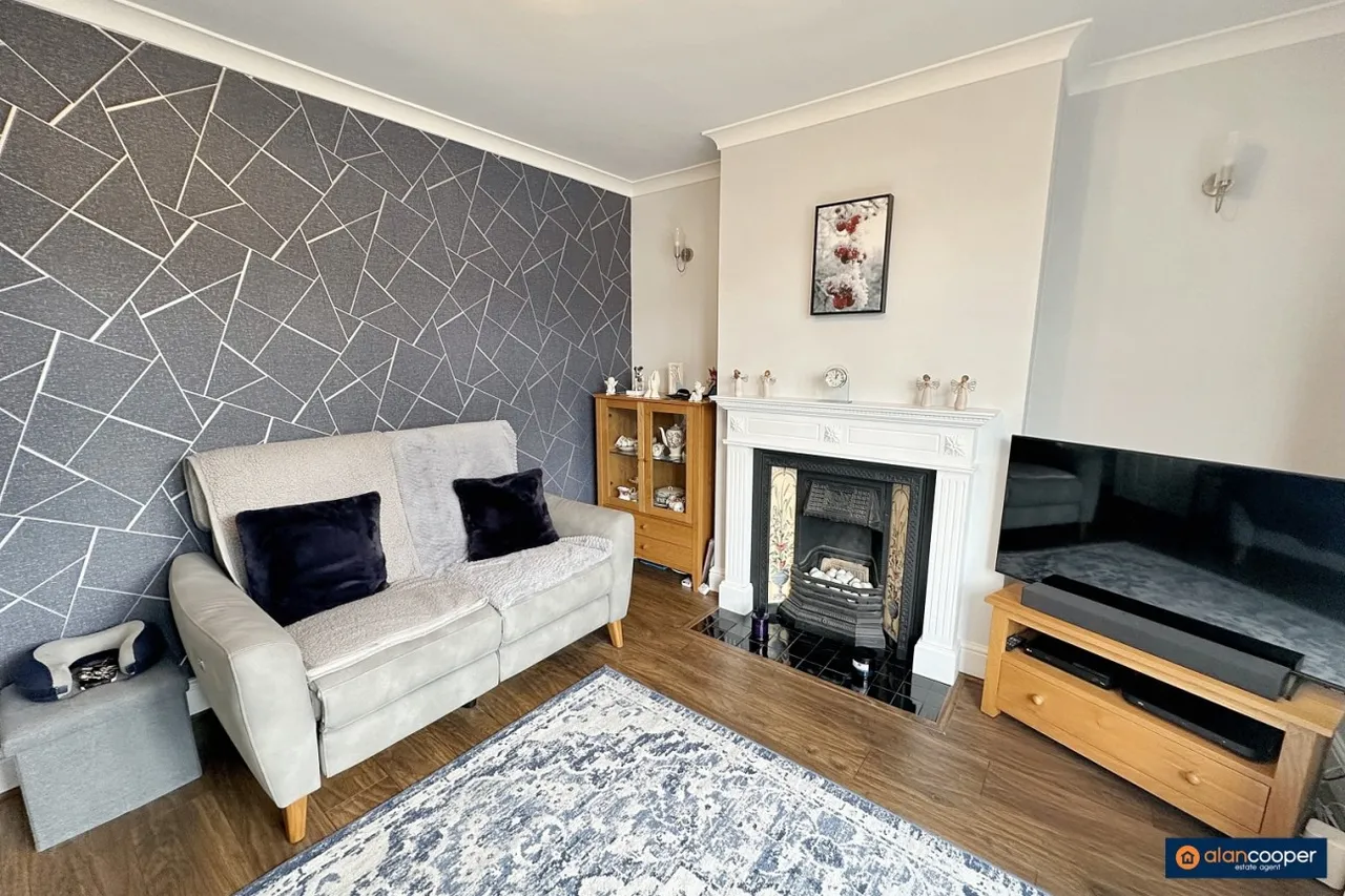 Camp Hill Road, Nuneaton, CV10, photo 3