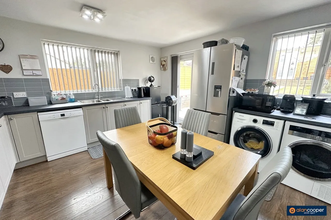 Camp Hill Road, Nuneaton, CV10, photo 5