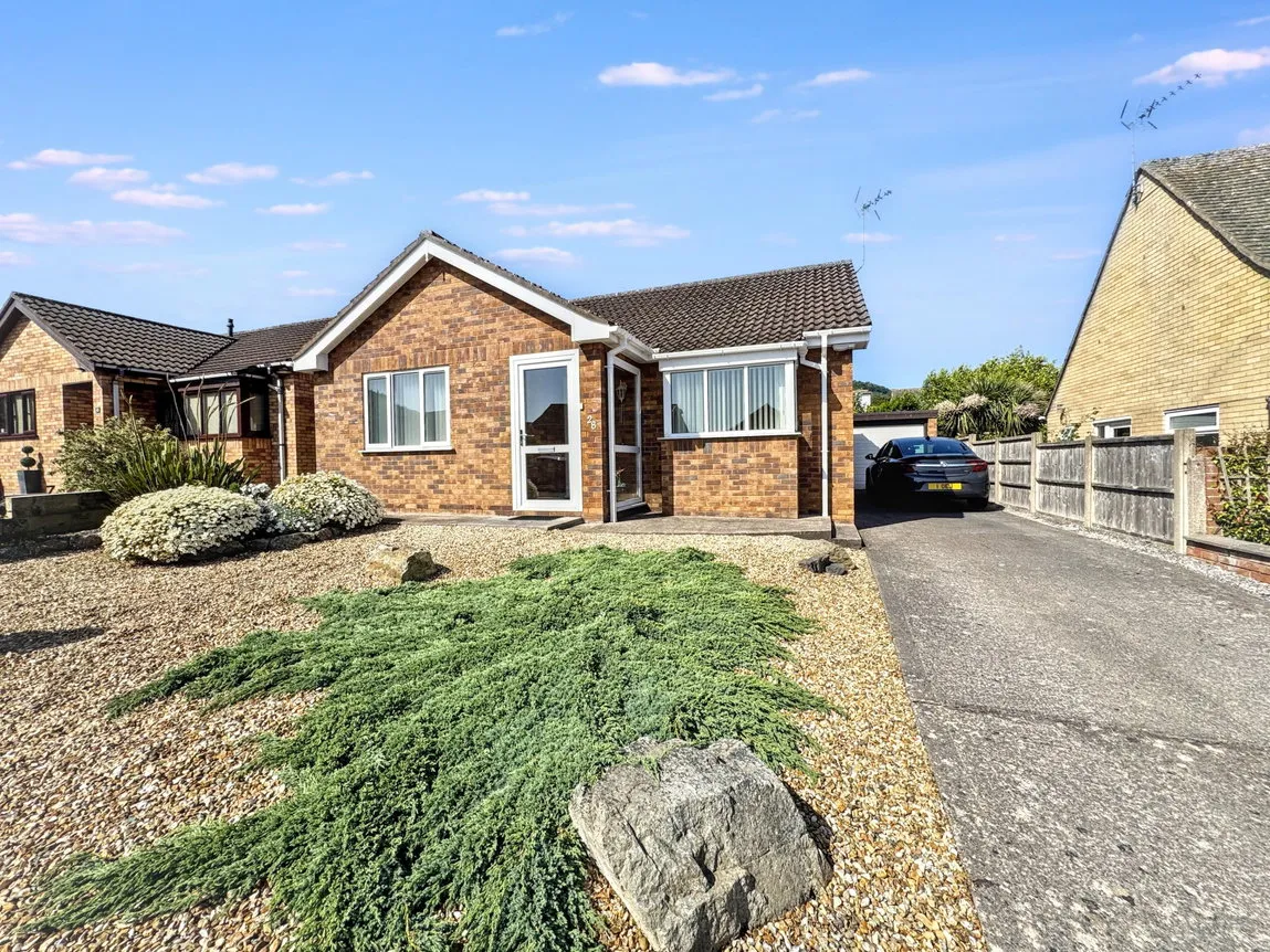 2 bed house for sale — Bryn Derwen, Abergele, Conwy, LL22 8DE