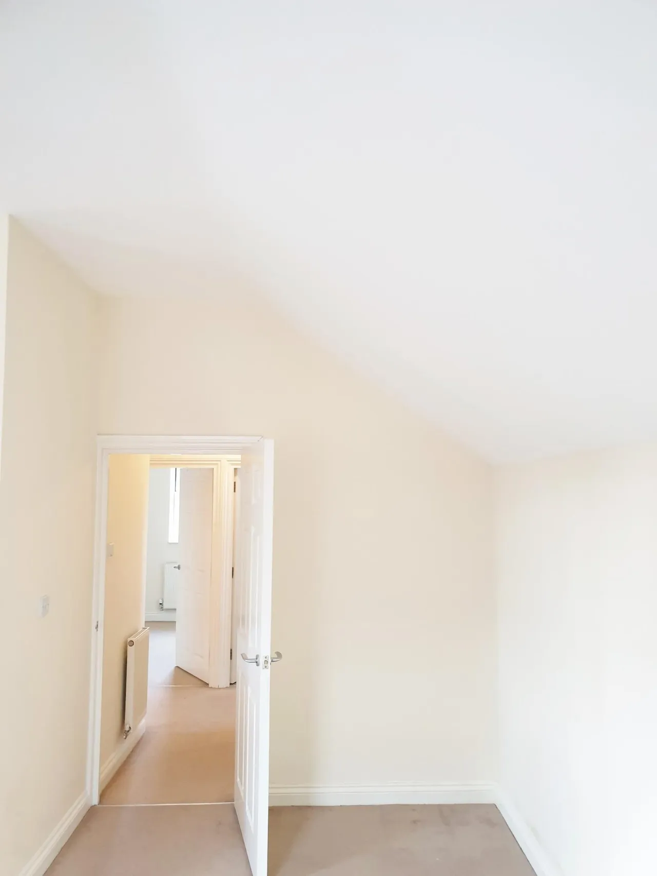 St Marys Road, Market Harborough, LE16, photo 6
