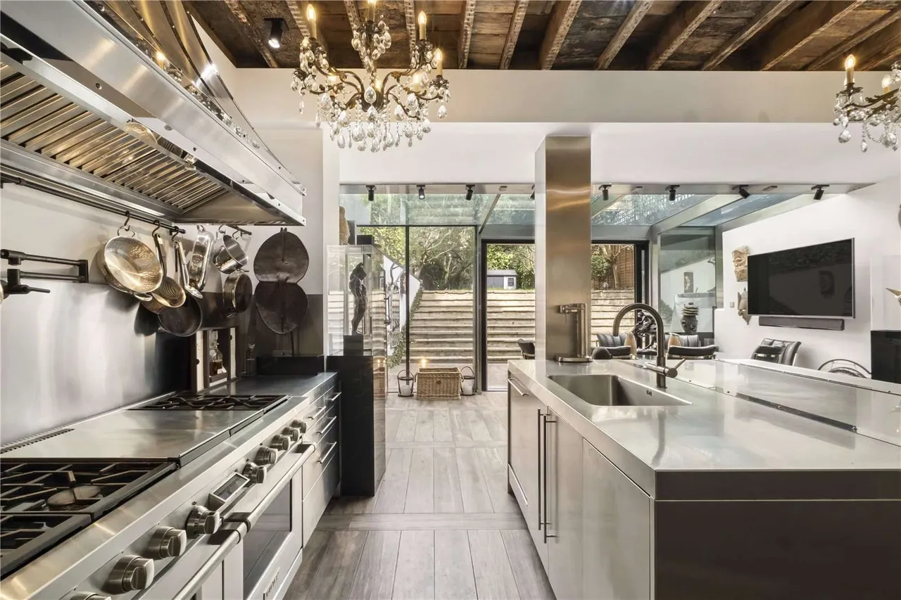 Ravenscourt Park, 260 King Street, W6 0SP, photo 7