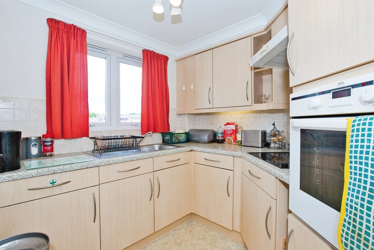 Wyndham Court, Yeovil, BA21, photo 2