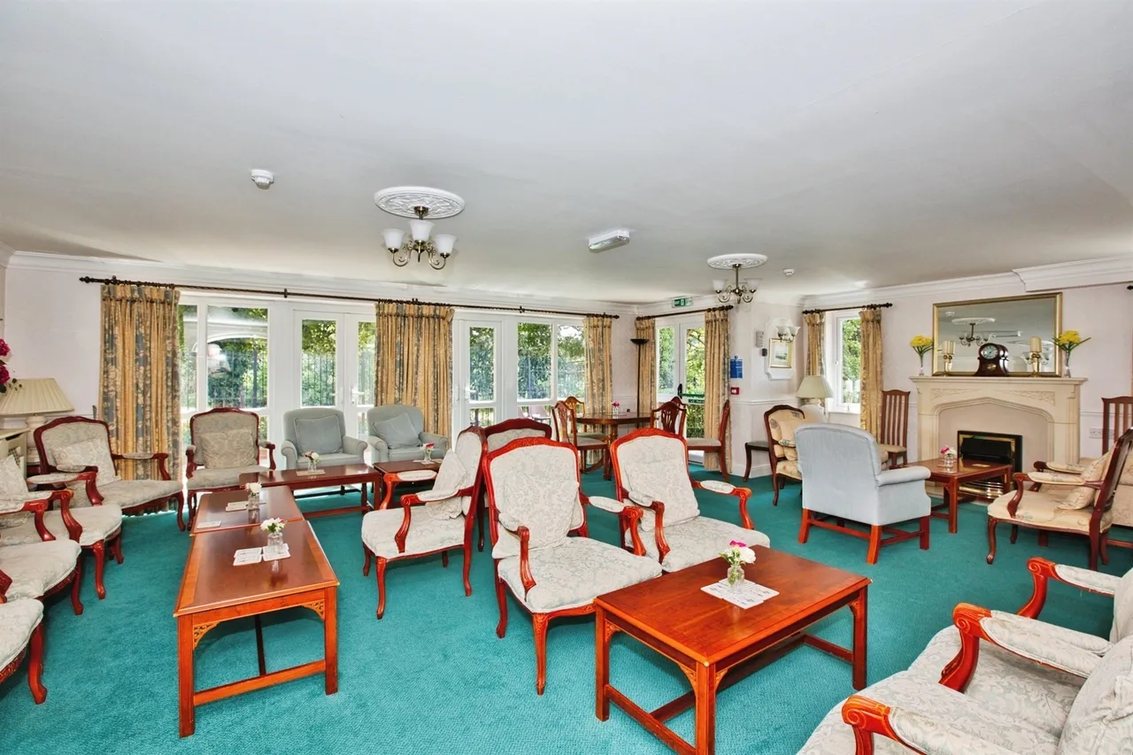 Wyndham Court, Yeovil, BA21, photo 11