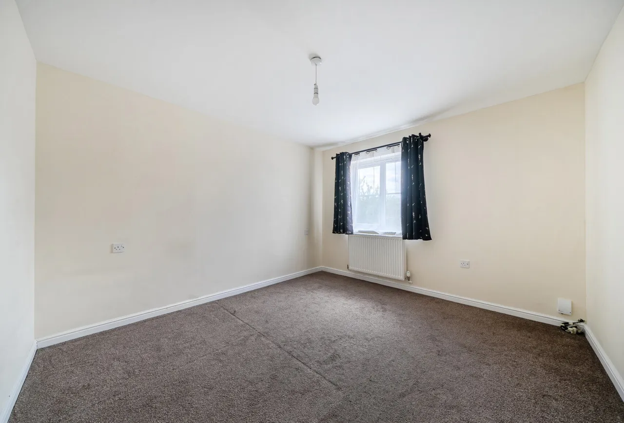 Bishops Castle Way, Gloucester, GL1 4DP, photo 7