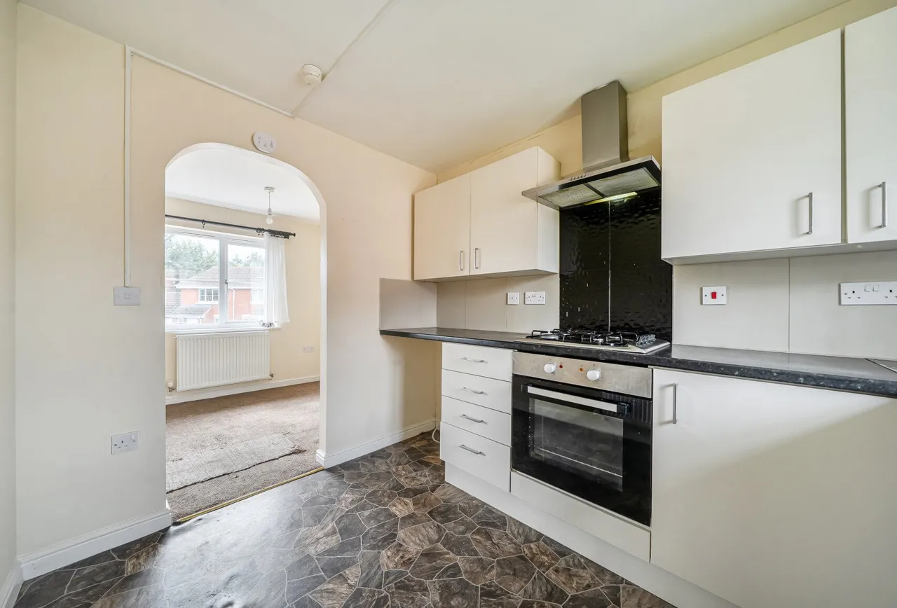 Bishops Castle Way, Gloucester, GL1 4DP, photo 10