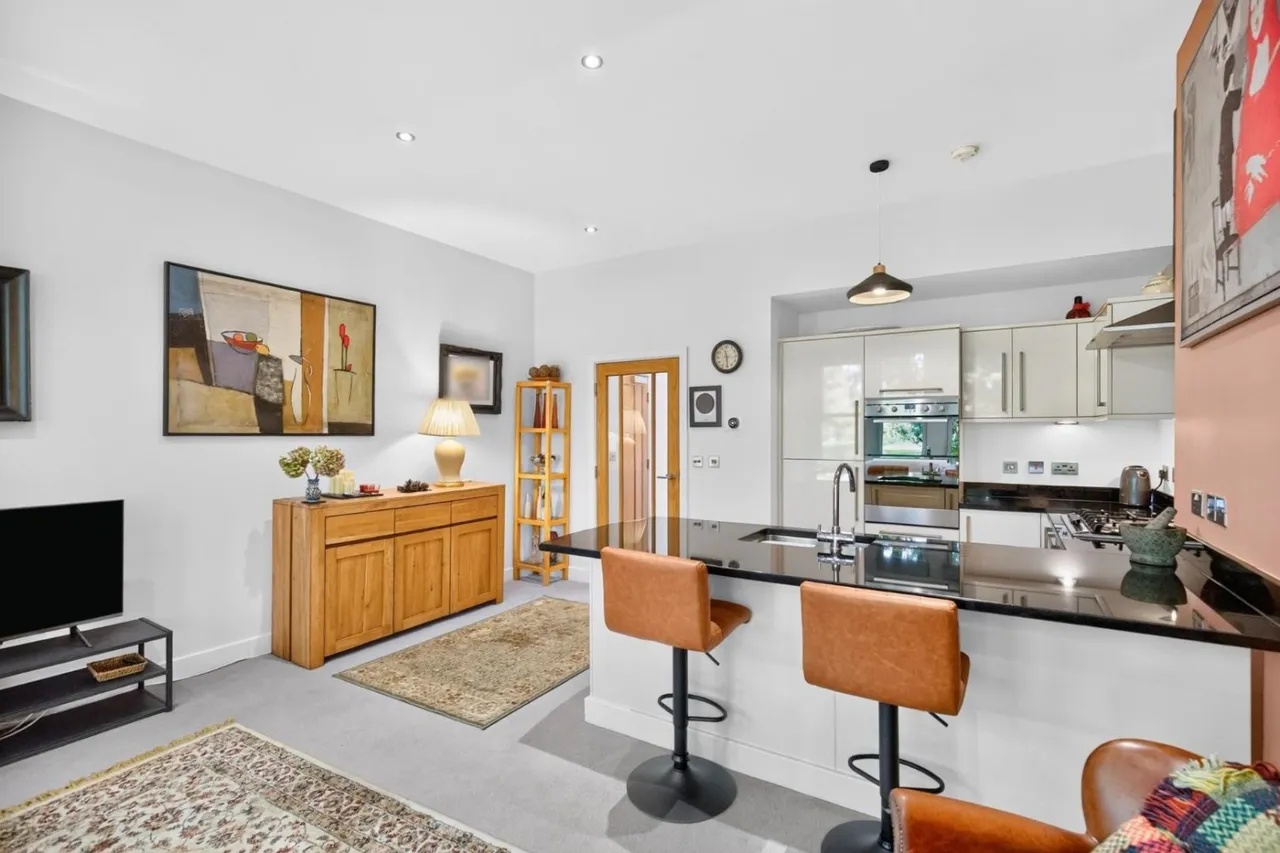 Harlow Moor Drive, Harrogate, HG2, photo 8
