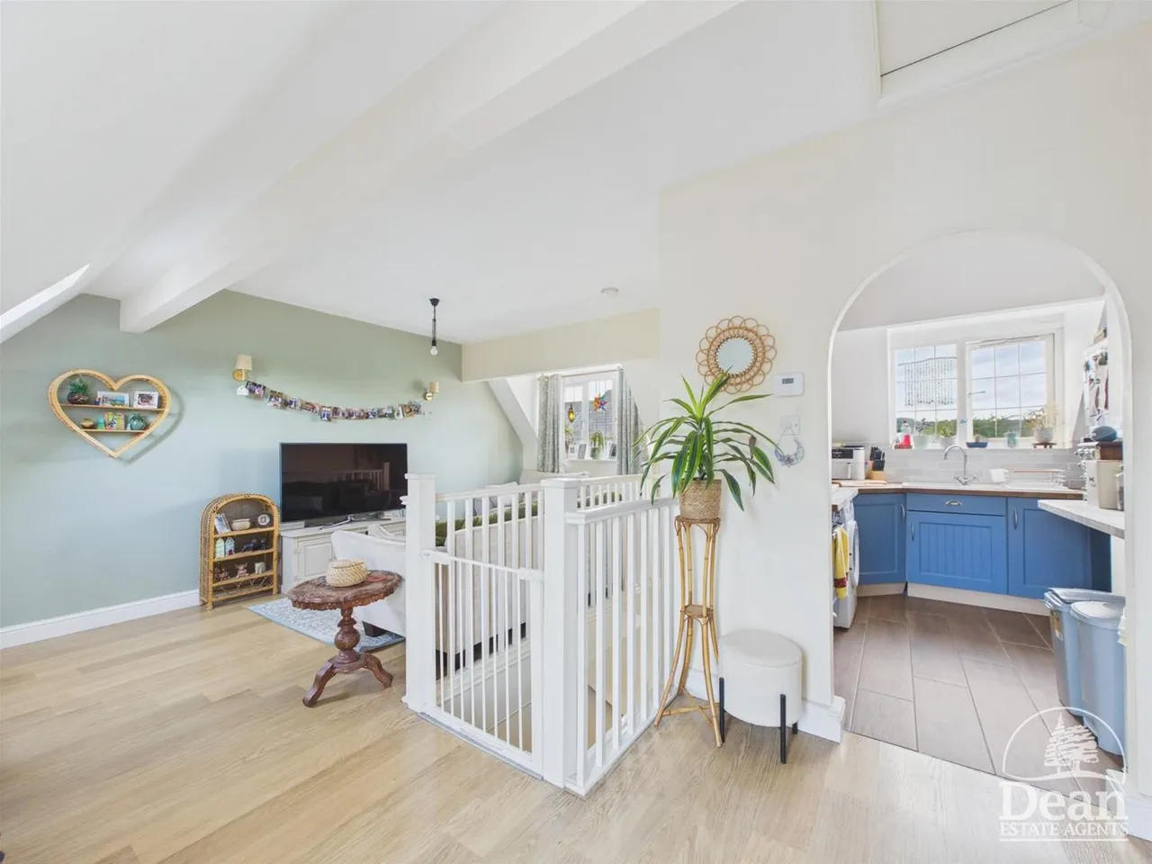 Lych Gate Mews, Lydney, GL15, photo 4