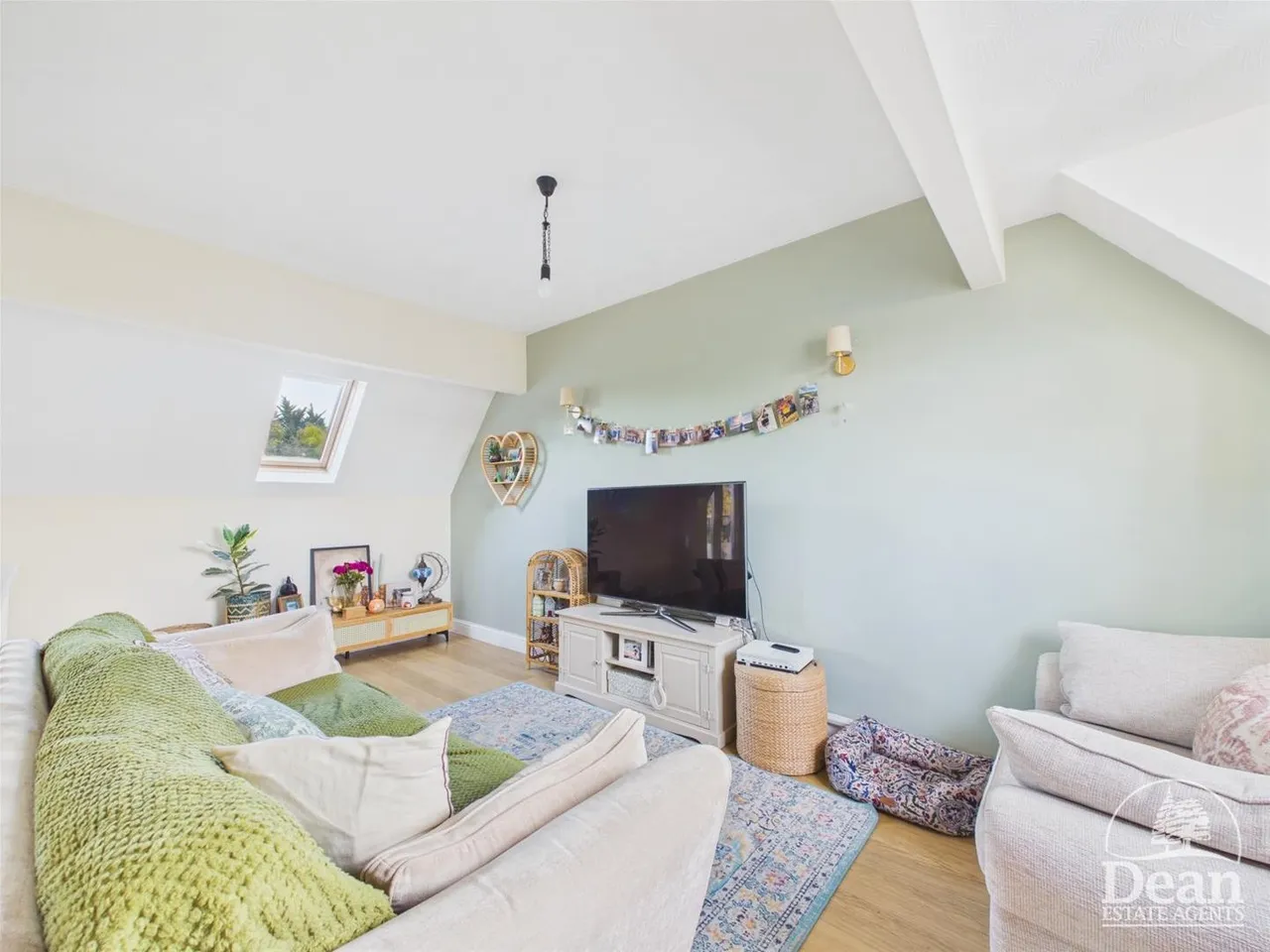 Lych Gate Mews, Lydney, GL15, photo 3