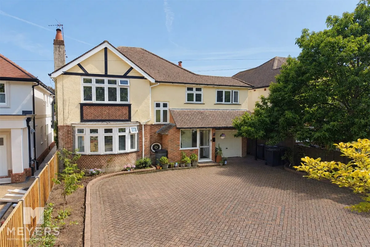 4 bed house for sale, Carbery Avenue, Bournemouth, BH6