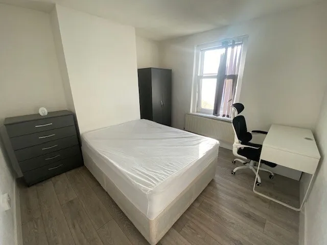 Bertram Street, Cardiff, CF24, photo 8
