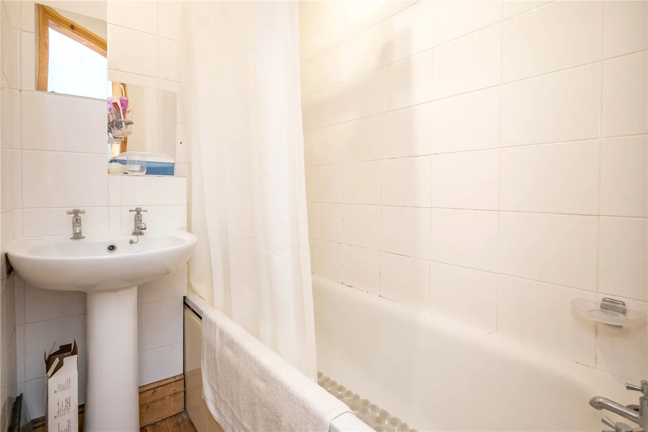 Hawthorn Road, Bromsgrove, Worcestershire, B61 0EN, photo 10