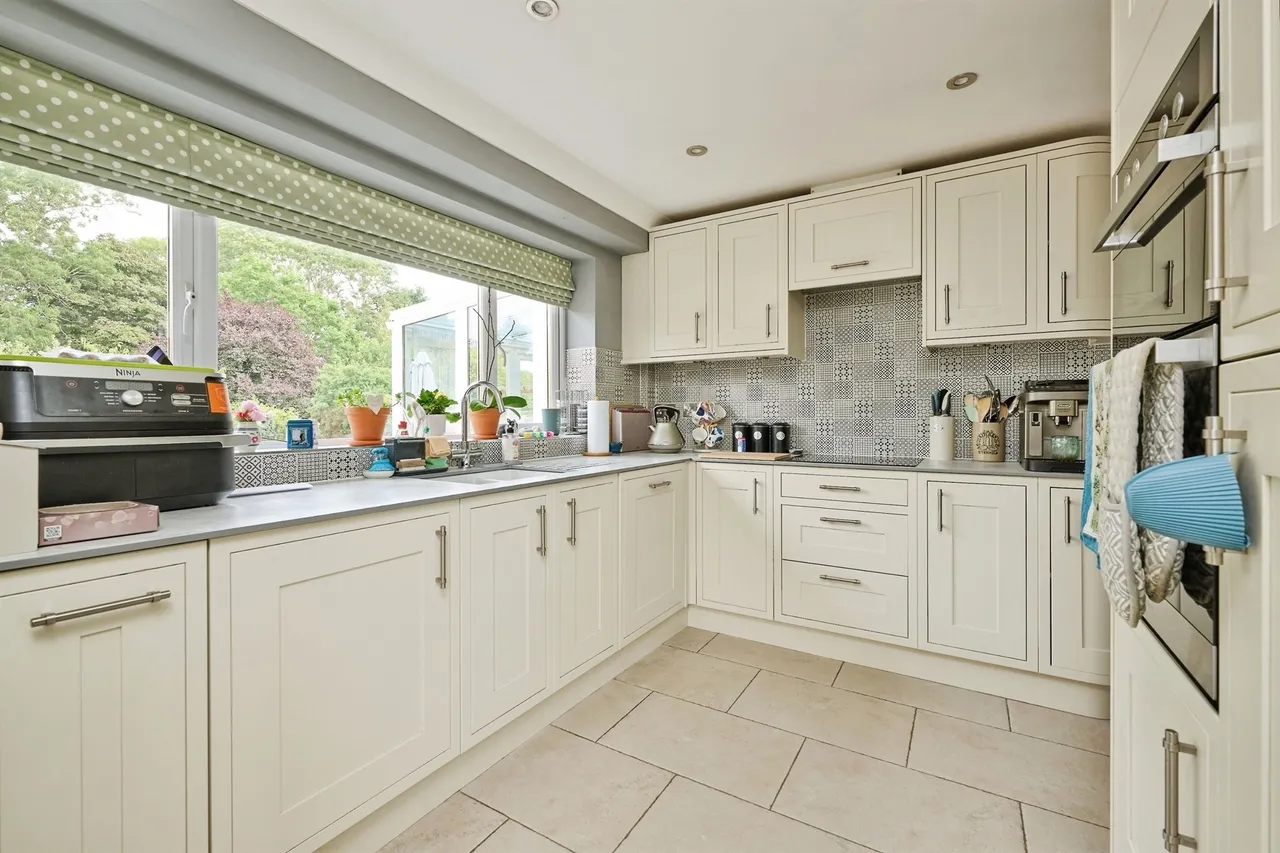 Eastgate Peterborough, PE6, photo 5