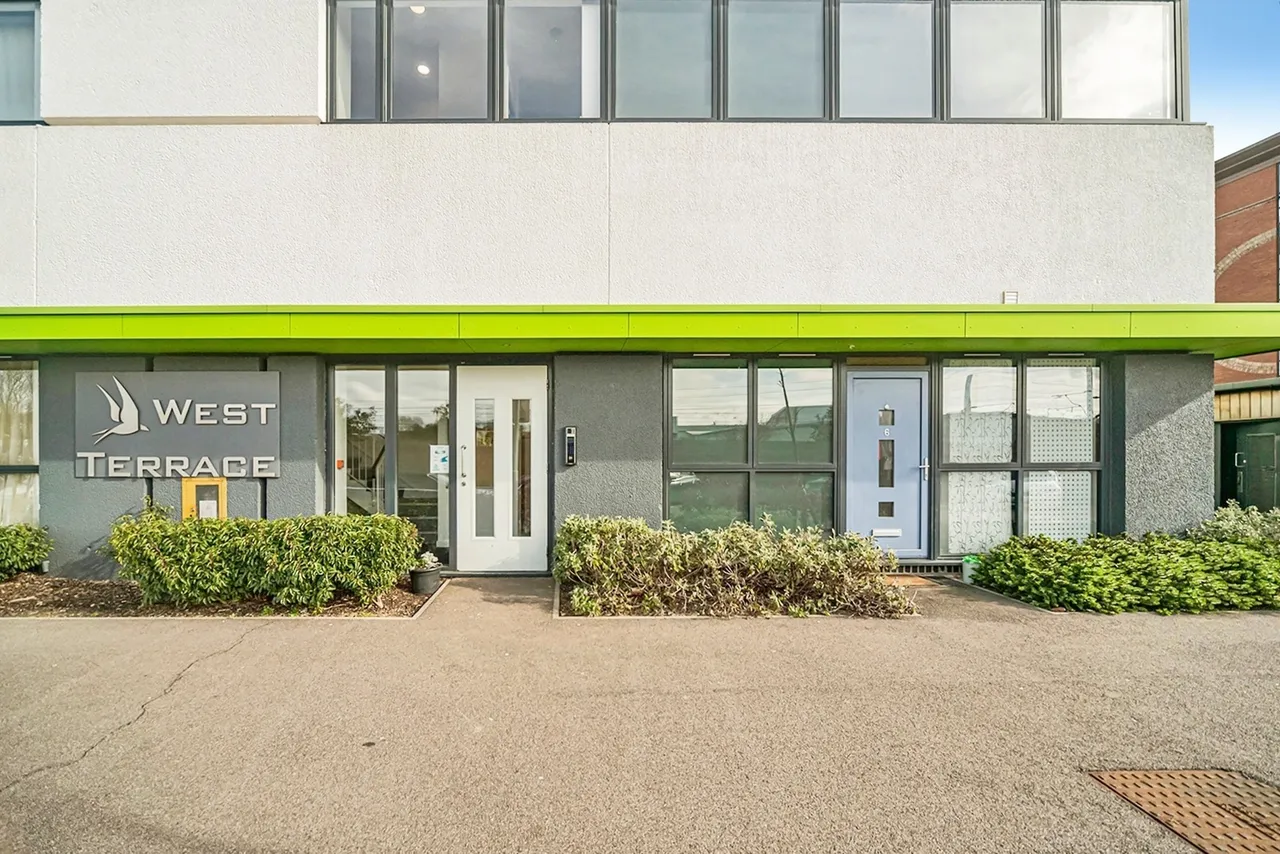 2 bed flat for sale — Kings Road, Stevenage, Hertfordshire, SG1