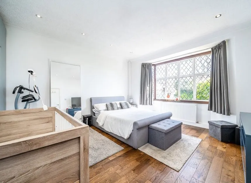 Woodland Gardens, Isleworth, TW7, photo 6