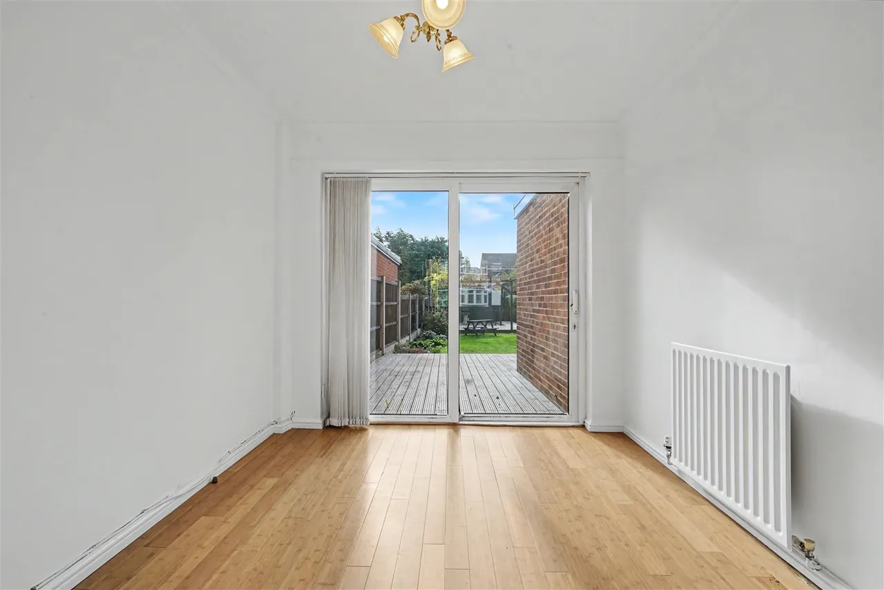 Kennedy Avenue, Sawley, NG10, photo 9