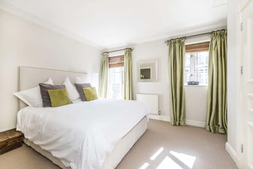 Oak Lodge, Kensington Green, W8, photo 4
