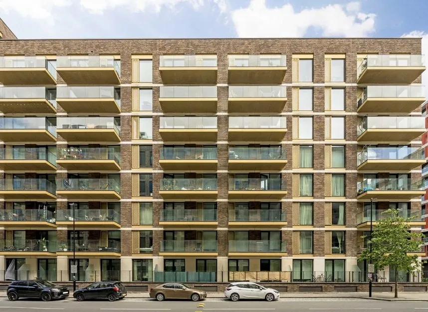 Royal Crest Avenue, Royal Wharf, E16, photo 12