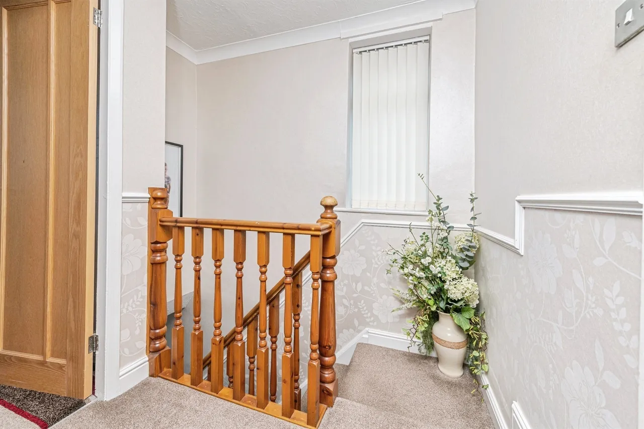 Pennine Road, Dewsbury, photo 12